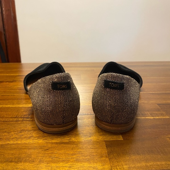 Fall flats by TOMS! - Picture 4 of 4